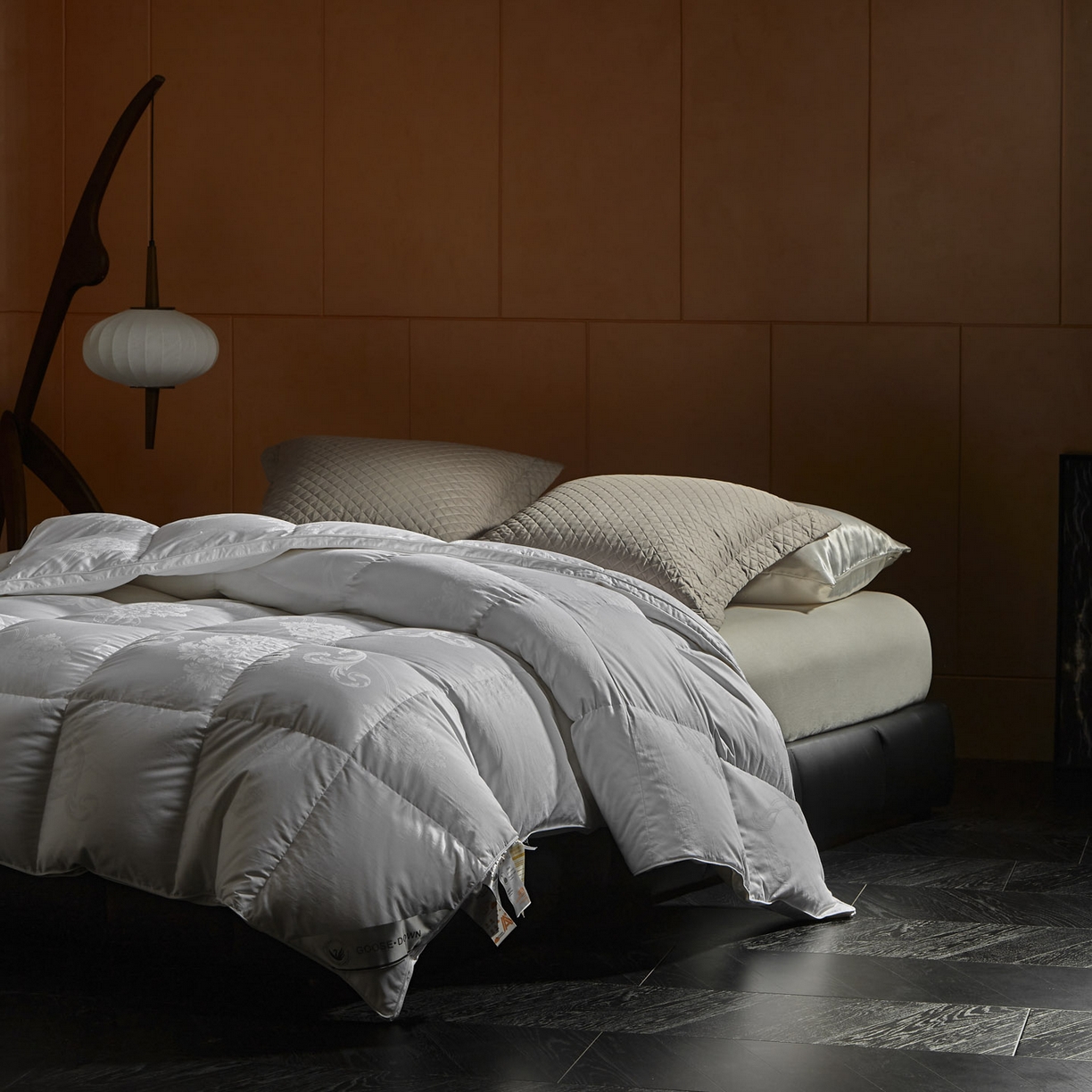 91家纺网 家纺一手货源 找家纺 暖羽屋羽绒馆 2025新款羽毛被子 95白鹅绒丝被芯  羽绒被 加厚冬被 雅馨 白色