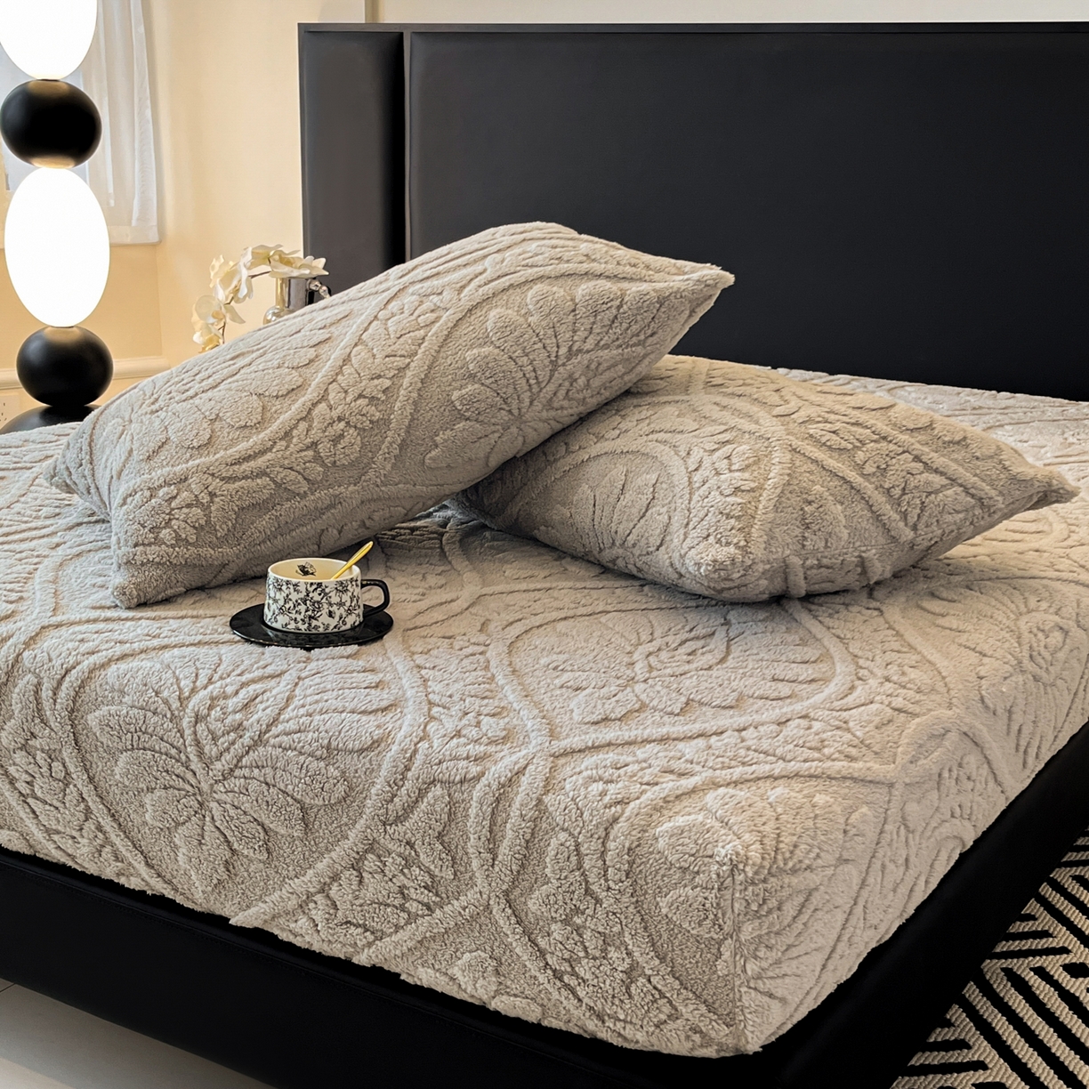 91家纺网 家纺一手货源 找家纺 欧邦 2025新款提花塔芙绒床笠单床笠床笠单件-繁花 繁花-月影灰