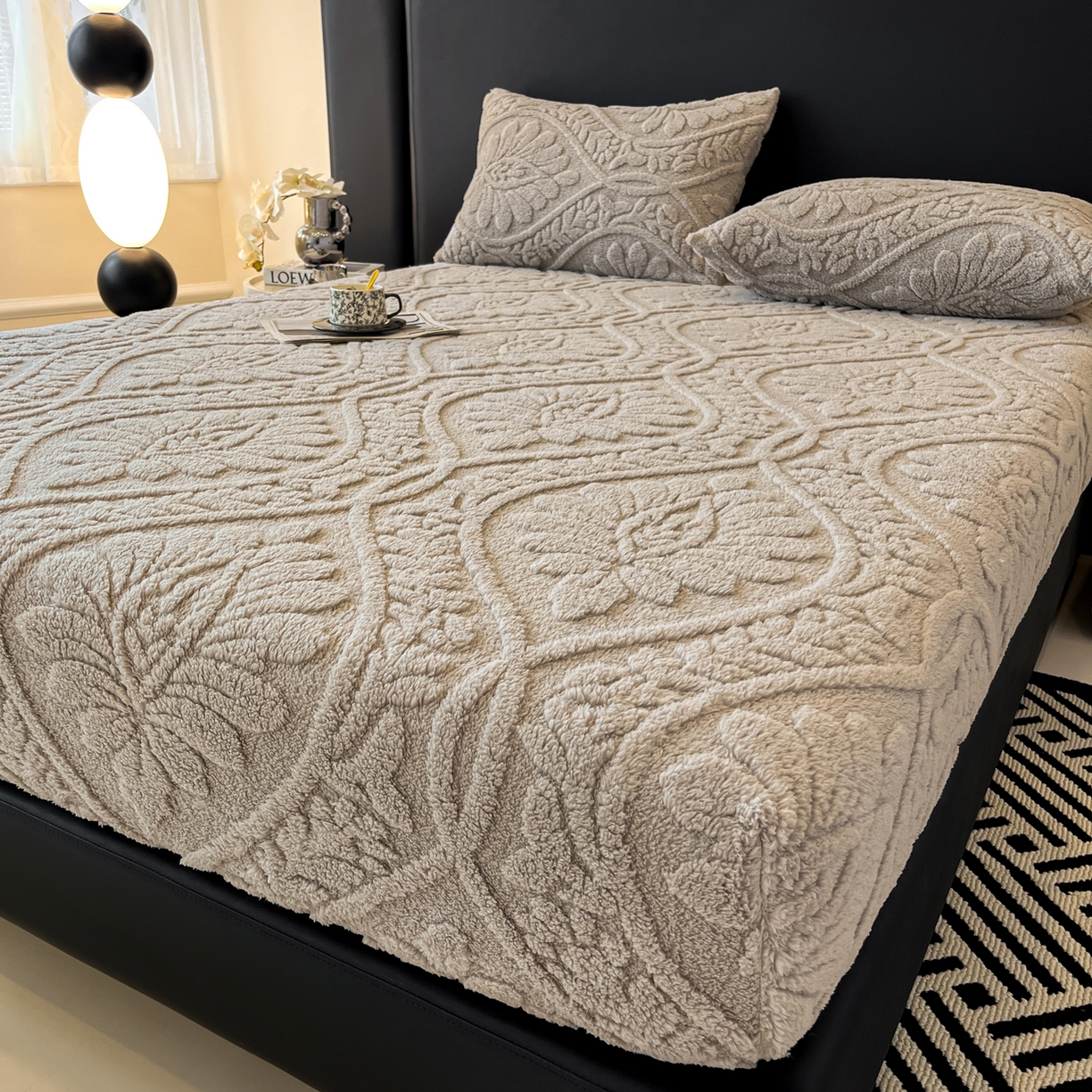 91家纺网 家纺一手货源 找家纺 欧邦 2025新款提花塔芙绒床笠单床笠床笠单件-繁花 繁花-月影灰