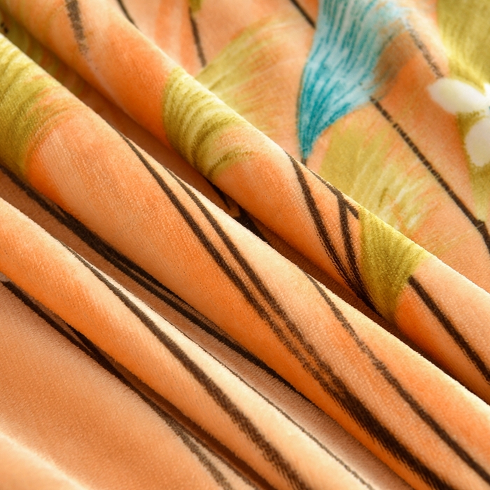 91家纺网 家纺一手货源 找家纺 赫本 2025新品8斤爆品牛奶绒四件套床裙款金雕绒法莱绒四套件 暖秋