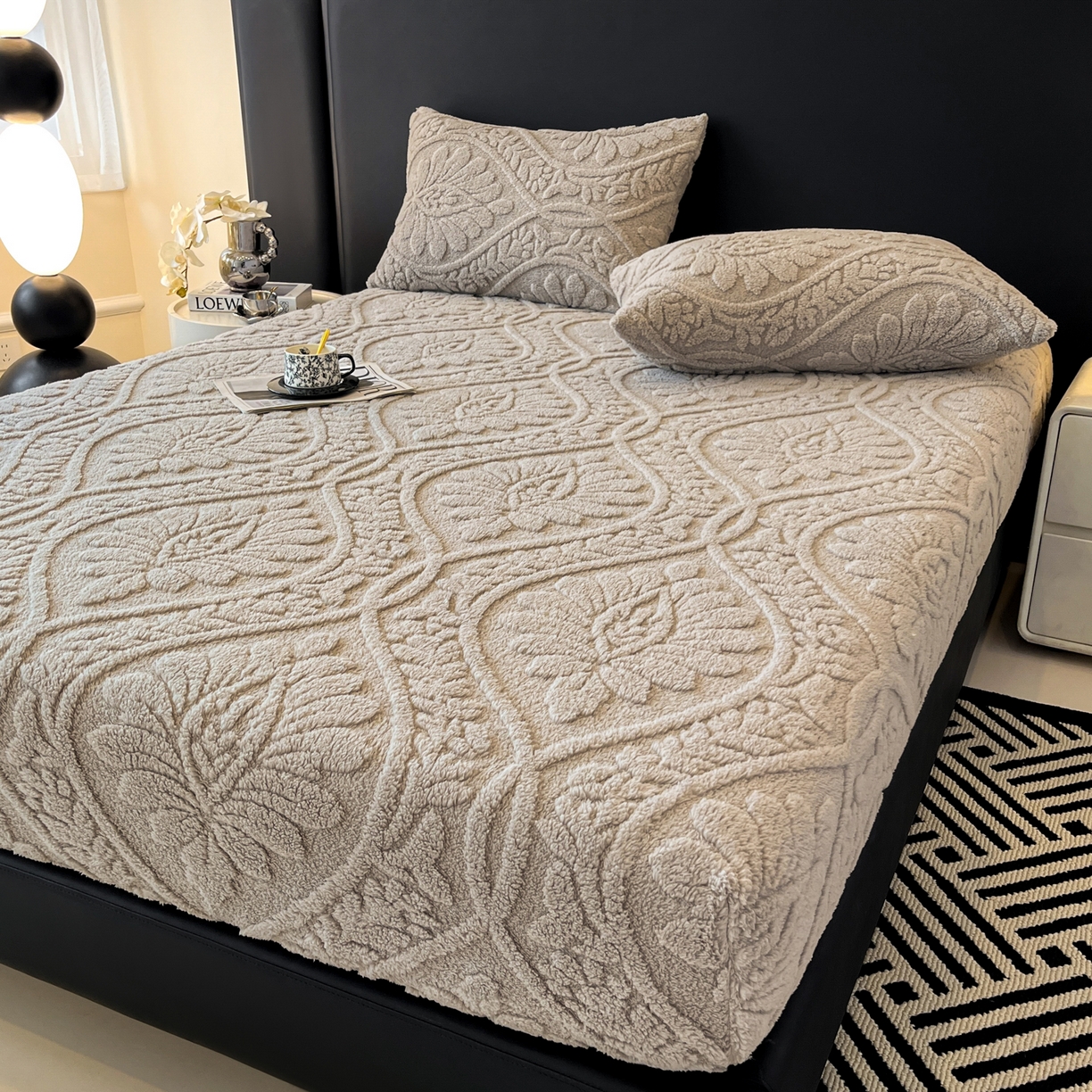 91家纺网 家纺一手货源 找家纺 欧邦 2025新款提花塔芙绒床笠单床笠床笠单件-繁花 繁花-月影灰