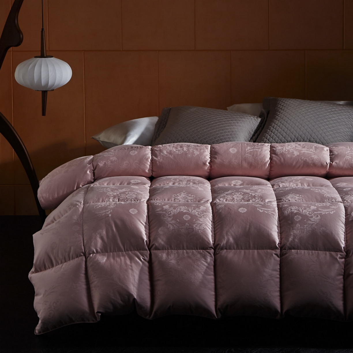 91家纺网 家纺一手货源 找家纺 暖羽屋羽绒馆 2025新款羽毛被子 95白鹅绒丝被芯  羽绒被 加厚冬被 雅馨 豆沙