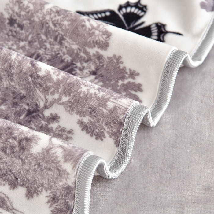 91家纺网 家纺一手货源 找家纺 赫本 2025新品8斤爆品牛奶绒四件套床裙款金雕绒法莱绒四套件 森林密语