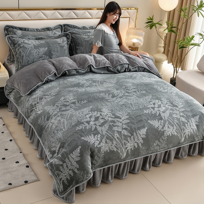 赫本 2025新品8斤爆品牛奶绒四件套床裙款金雕绒法莱绒四套件 疏影