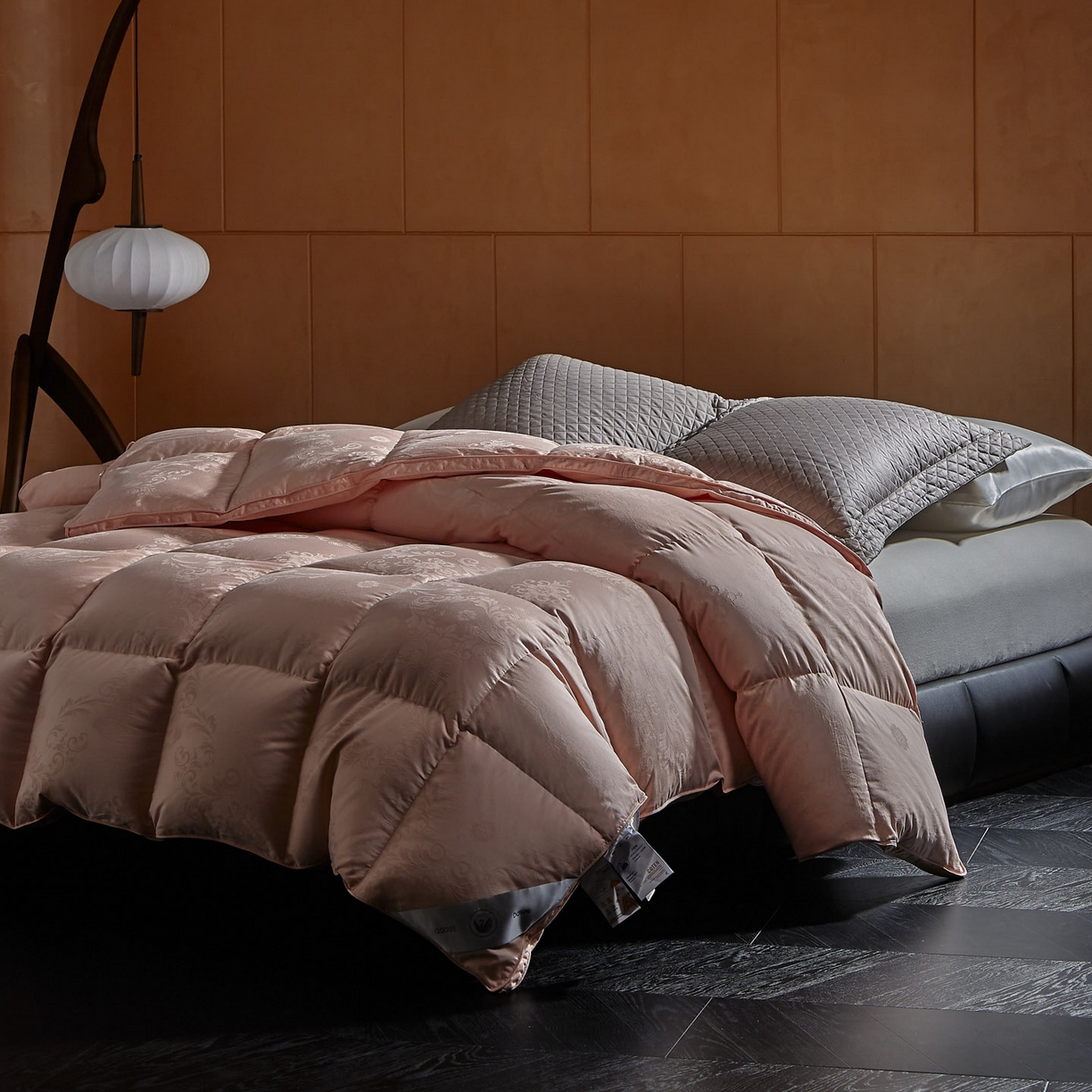 91家纺网 家纺一手货源 找家纺 暖羽屋羽绒馆 2025新款羽毛被子 95白鹅绒丝被芯  羽绒被 加厚冬被 雅馨 玉色