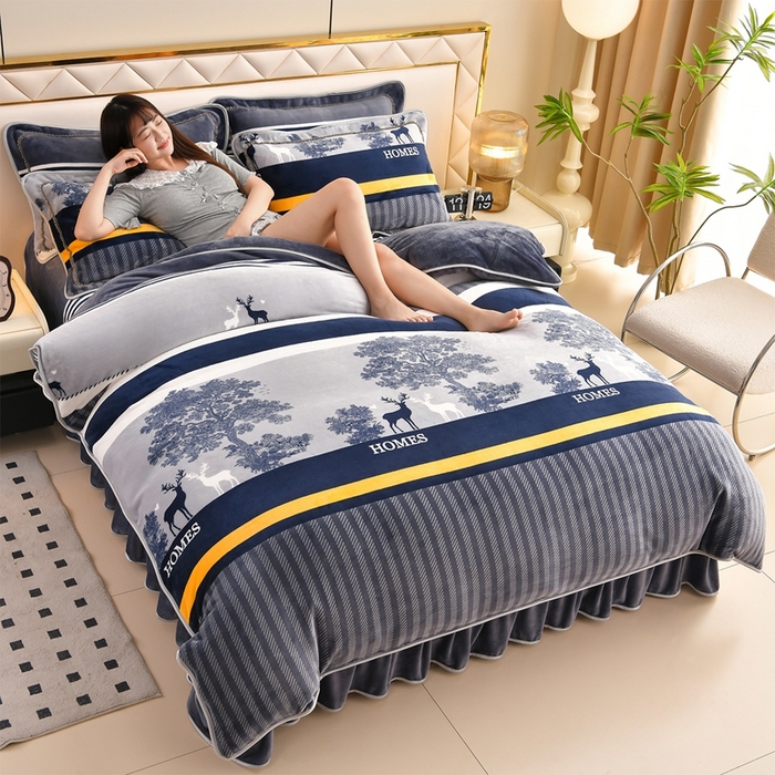 91家纺网 家纺一手货源 找家纺 赫本 2025新品8斤爆品牛奶绒四件套床裙款金雕绒法莱绒四套件 元气森林