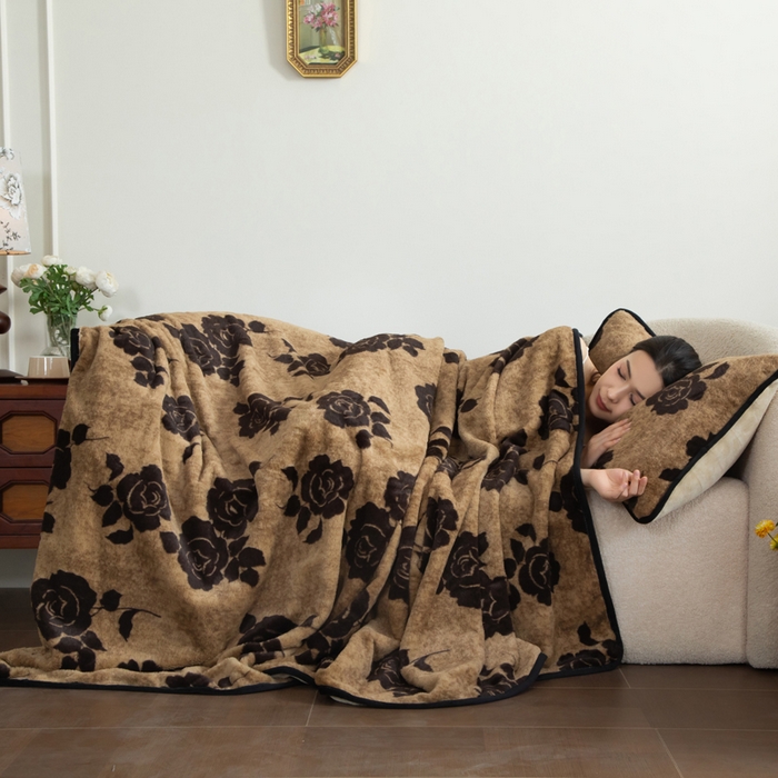 91家纺网 家纺一手货源 找家纺 库里梦家纺 2025新款跨境专供网红直播热款加厚兔毛绒毯可定做尺寸 黑玫瑰-咖