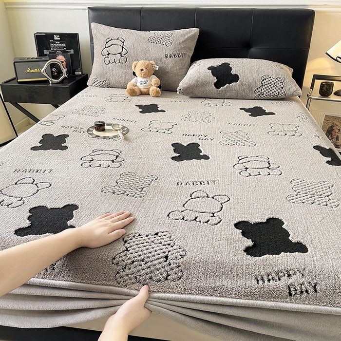 91家纺网 家纺一手货源 找家纺 欧邦 2025新款阳离子舒棉绒牛奶绒床笠单床笠床笠单件-可可熊 可可熊-灰色