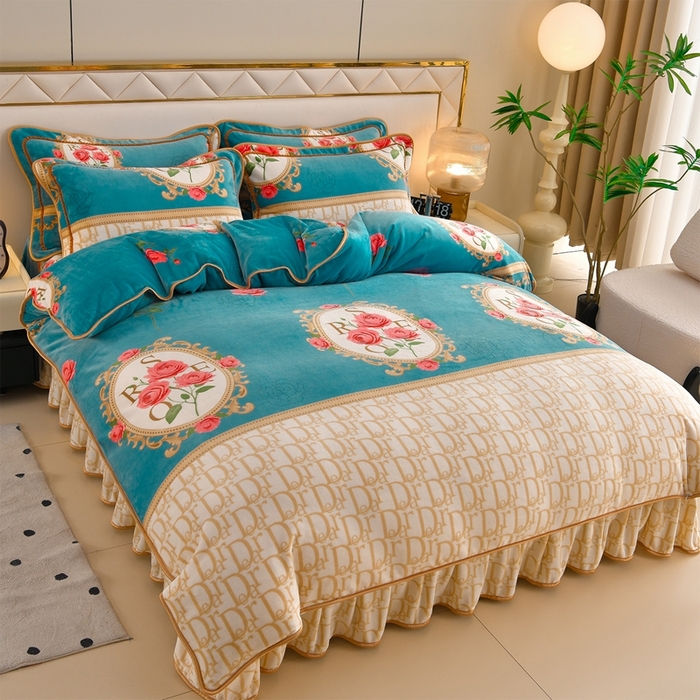 91家纺网 家纺一手货源 找家纺 赫本 2025新品8斤爆品牛奶绒四件套床裙款金雕绒法莱绒四套件 织梦-蓝