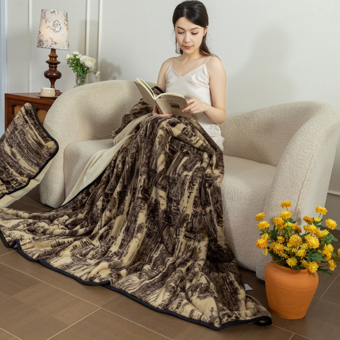 91家纺网 家纺一手货源 找家纺 库里梦家纺 2025新款跨境专供网红直播热款加厚兔毛绒毯可定做尺寸 印象派