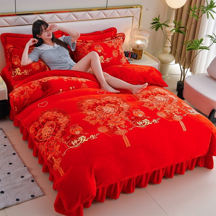 91家纺网 家纺一手货源 找家纺 赫本 2025新品8斤爆品牛奶绒四件套床裙款金雕绒法莱绒四套件 钟爱一生