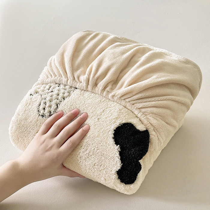 91家纺网 家纺一手货源 找家纺 欧邦 2025新款阳离子舒棉绒牛奶绒床笠单床笠床笠单件-可可熊 可可熊-米白