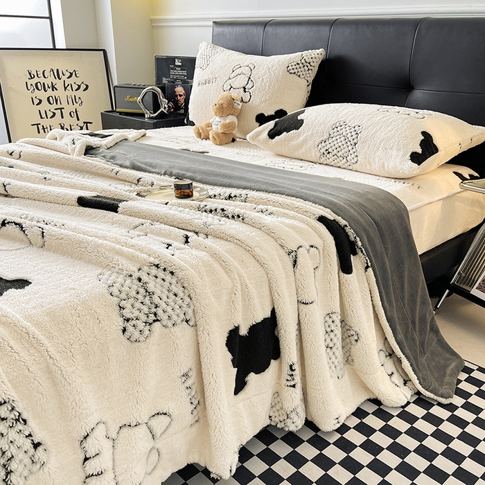 91家纺网 家纺一手货源 找家纺 欧邦 2025新款阳离子舒棉绒牛奶绒床笠单床笠床笠单件-可可熊 可可熊-米白