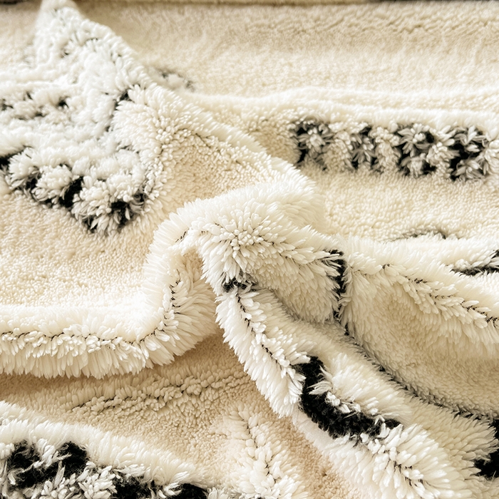 91家纺网 家纺一手货源 找家纺 欧邦 2025新款阳离子舒棉绒牛奶绒床笠单床笠床笠单件-可可熊 可可熊-米白