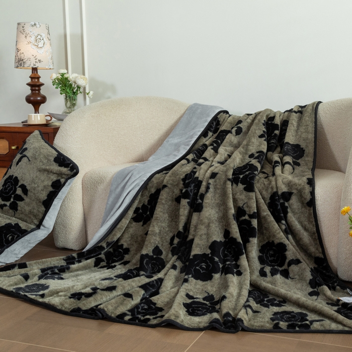 91家纺网 家纺一手货源 找家纺 库里梦家纺 2025新款跨境专供网红直播热款加厚兔毛绒毯可定做尺寸 黑玫瑰-灰