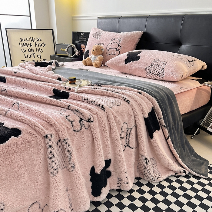 91家纺网 家纺一手货源 找家纺 欧邦 2025新款阳离子舒棉绒牛奶绒床笠单床笠床笠单件-可可熊 可可熊-浅粉