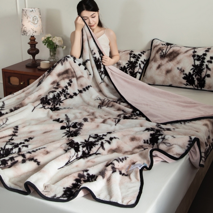 91家纺网 家纺一手货源 找家纺 库里梦家纺 2025新款跨境专供网红直播热款加厚兔毛绒毯可定做尺寸 诛仙草-粉