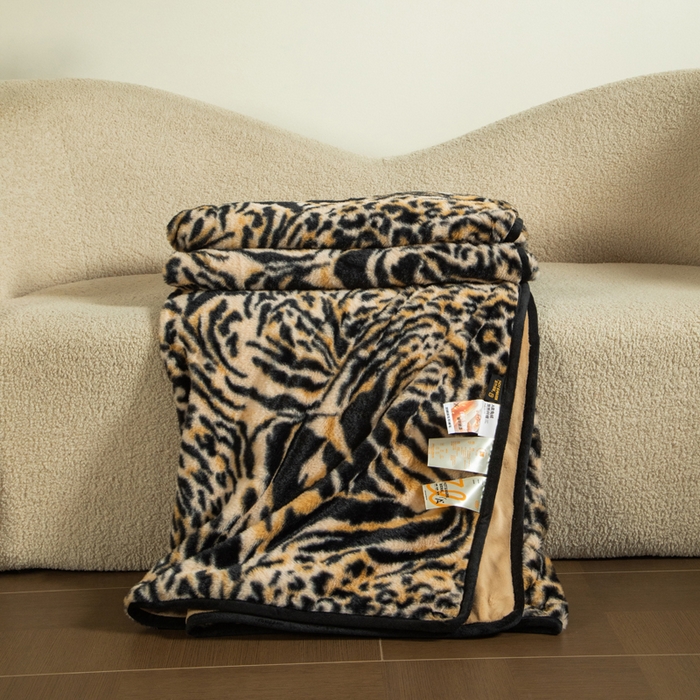 91家纺网 家纺一手货源 找家纺 库里梦家纺 2025新款跨境专供网红直播热款加厚兔毛绒毯可定做尺寸 豹点纹