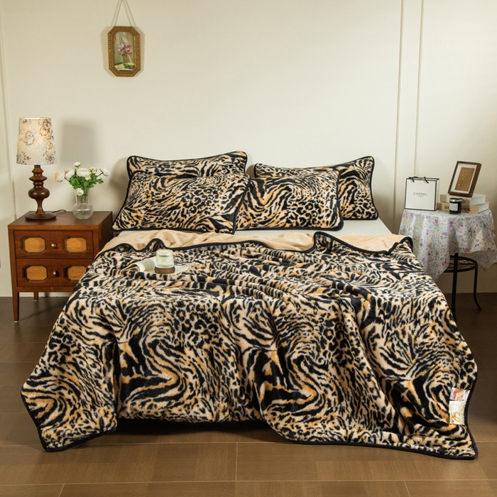 91家纺网 家纺一手货源 找家纺 库里梦家纺 2025新款跨境专供网红直播热款加厚兔毛绒毯可定做尺寸 豹点纹