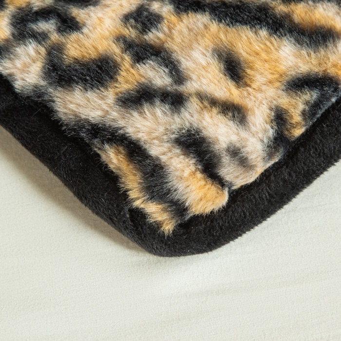 91家纺网 家纺一手货源 找家纺 库里梦家纺 2025新款跨境专供网红直播热款加厚兔毛绒毯可定做尺寸 豹点纹