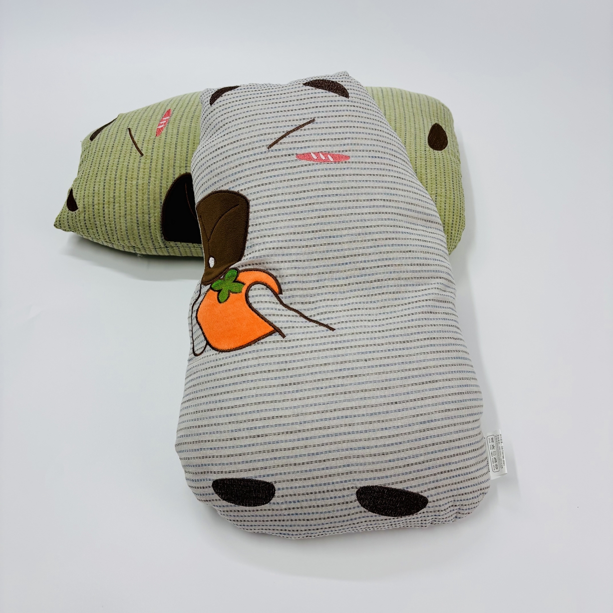 91家纺网 家纺一手货源 找家纺 露函 2025新款卡皮巴拉绣花款全棉双层纱荞麦枕 灰色