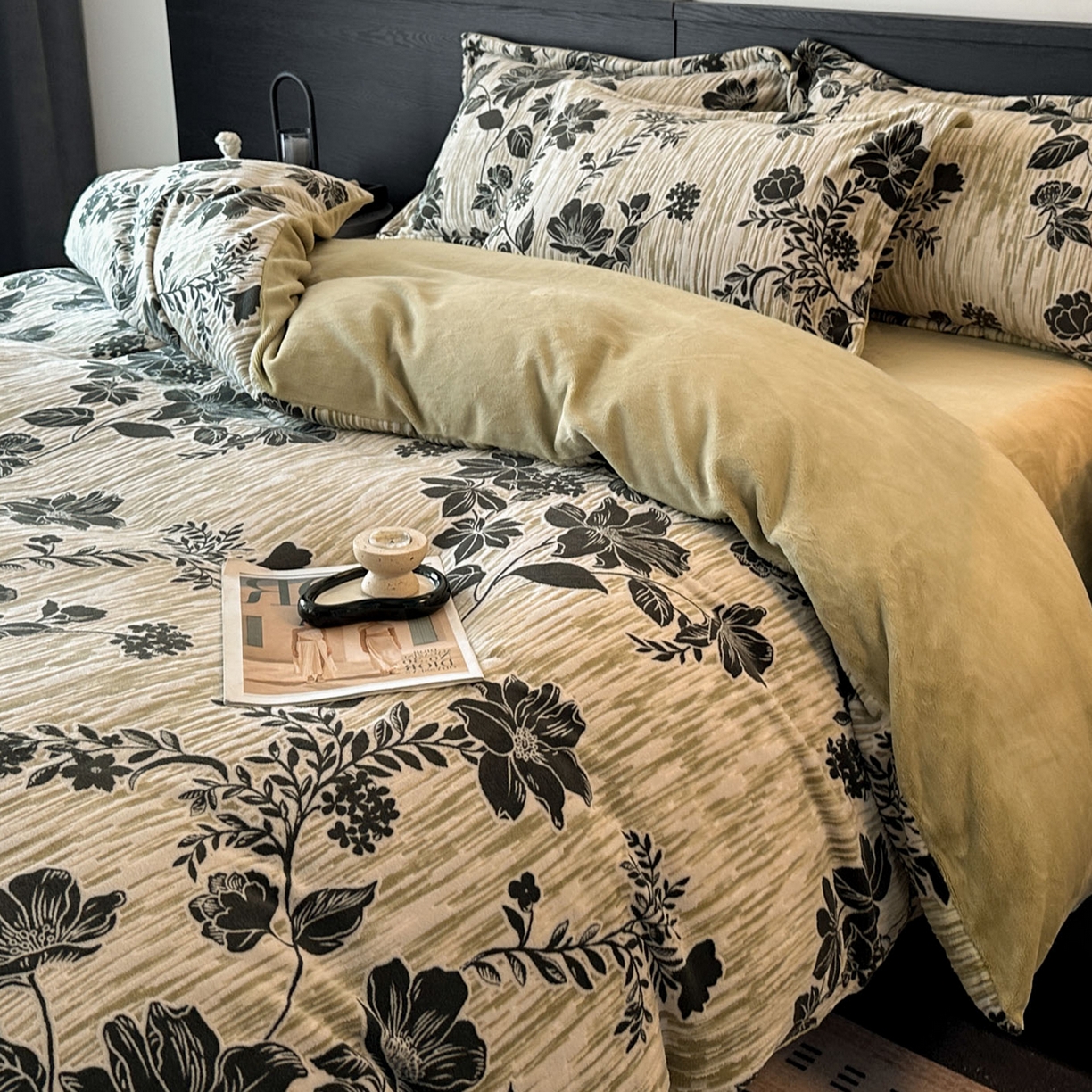 91家纺网 家纺一手货源 找家纺 格真 2025秋冬新款高克重雕花牛奶绒四件套 莫奈花园-绿