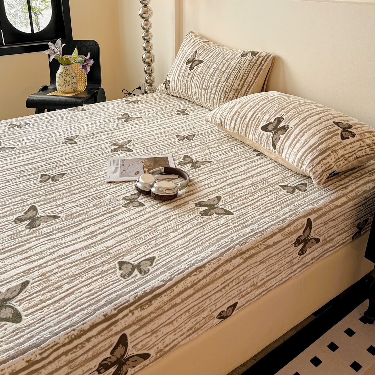 91家纺网 家纺一手货源 找家纺 格真 2025秋冬新款立体剪花雕花牛奶绒床笠单品床笠单件单床笠 光影蝴蝶