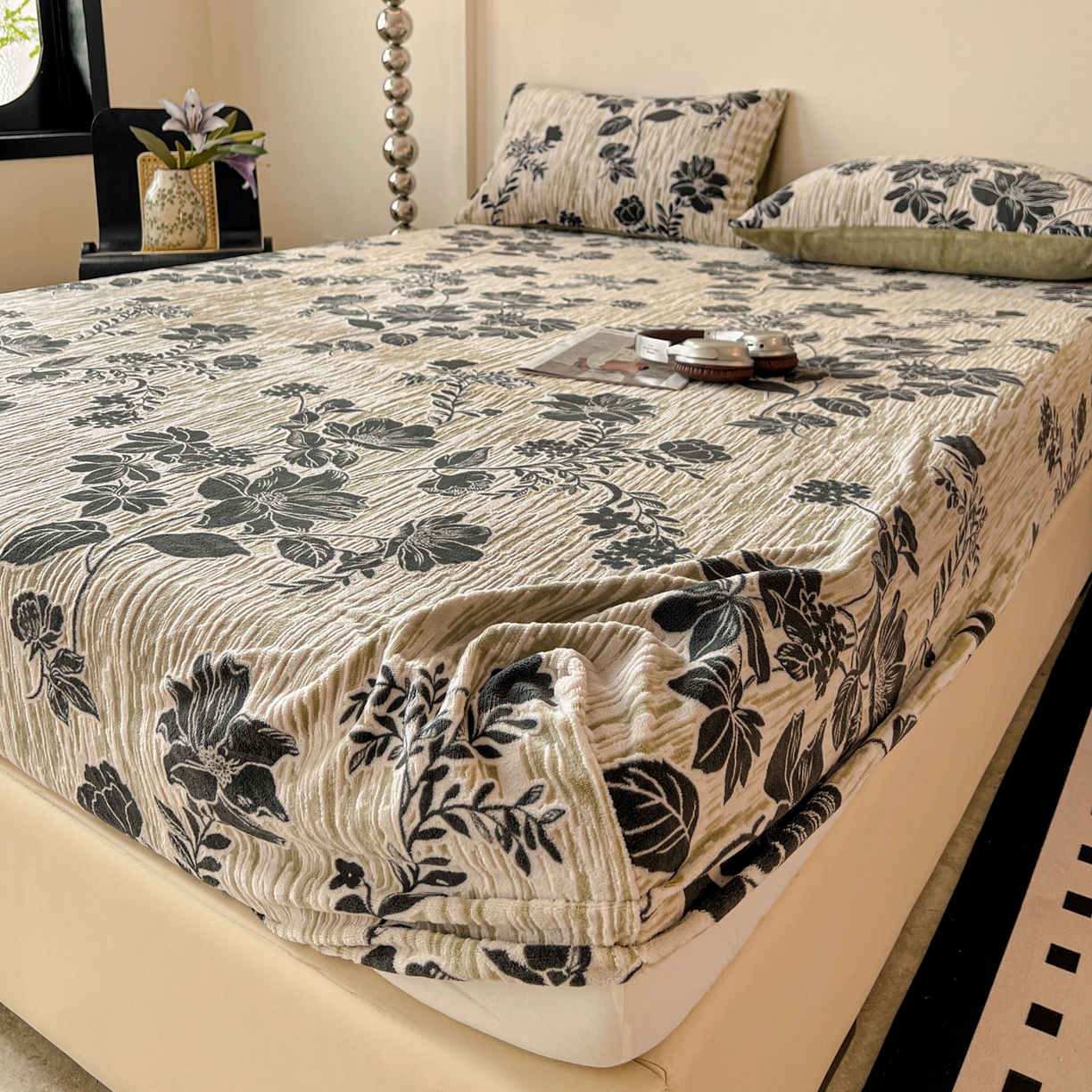 91家纺网 家纺一手货源 找家纺 格真 2025秋冬新款立体剪花雕花牛奶绒床笠单品床笠单件单床笠 莫奈花园-绿