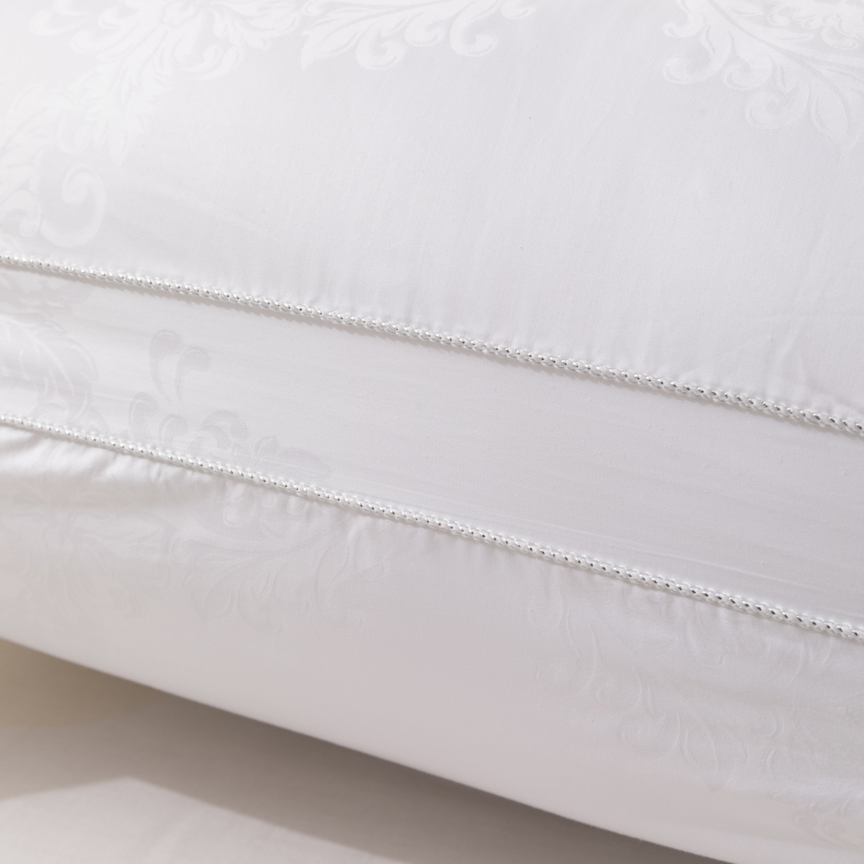 91家纺网 家纺一手货源 找家纺 （总）露函 2025新款全棉80S提花款酒店枕枕头枕芯