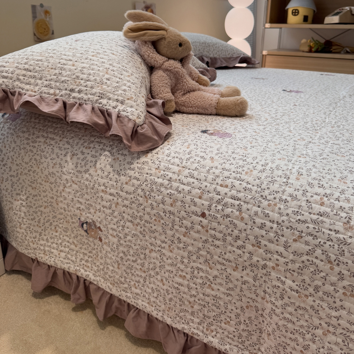 91家纺网 家纺一手货源 找家纺 一加一 2025新款软糯亲肤印花床盖三件套 豆蔻