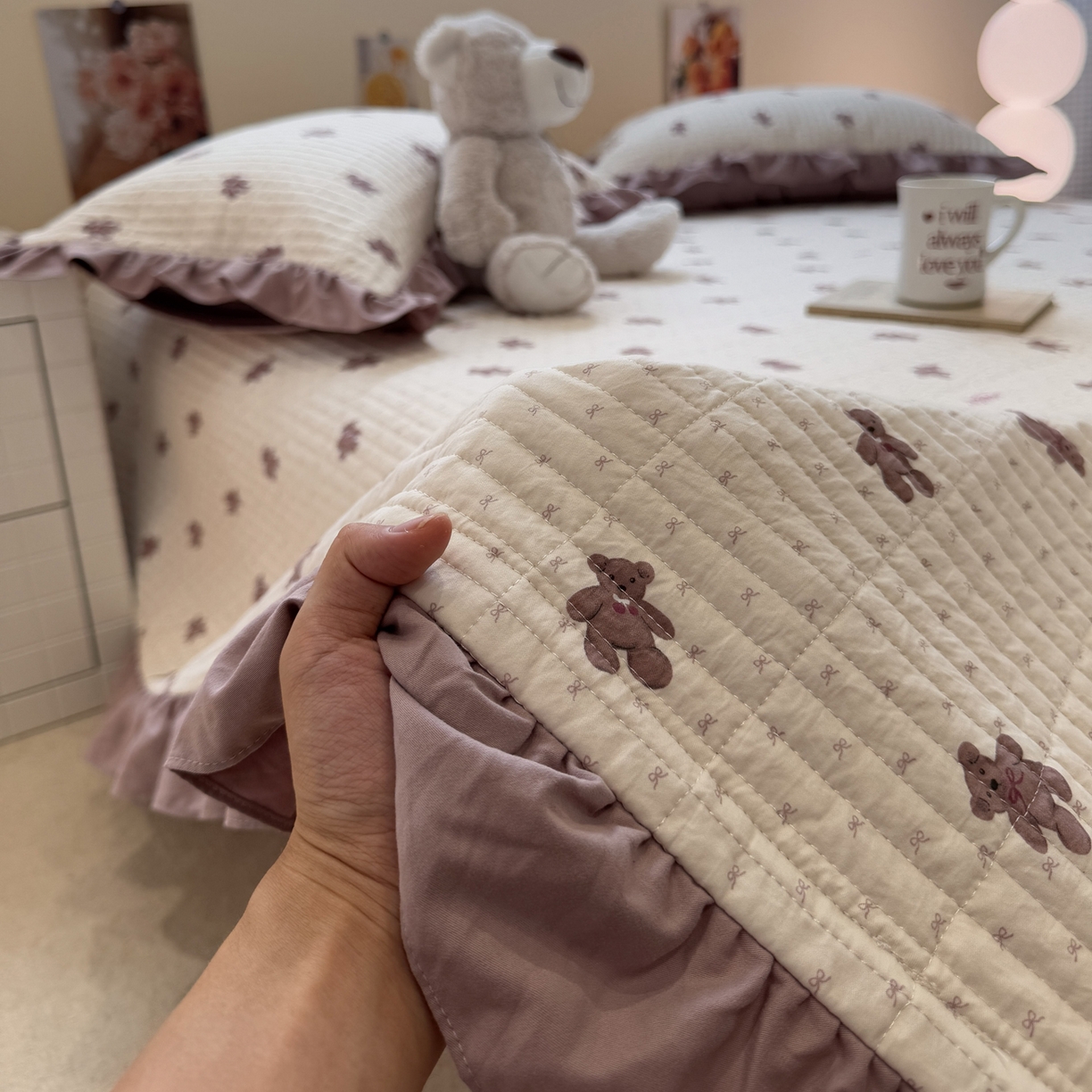 91家纺网 家纺一手货源 找家纺 一加一 2025新款软糯亲肤印花床盖三件套 梦想熊