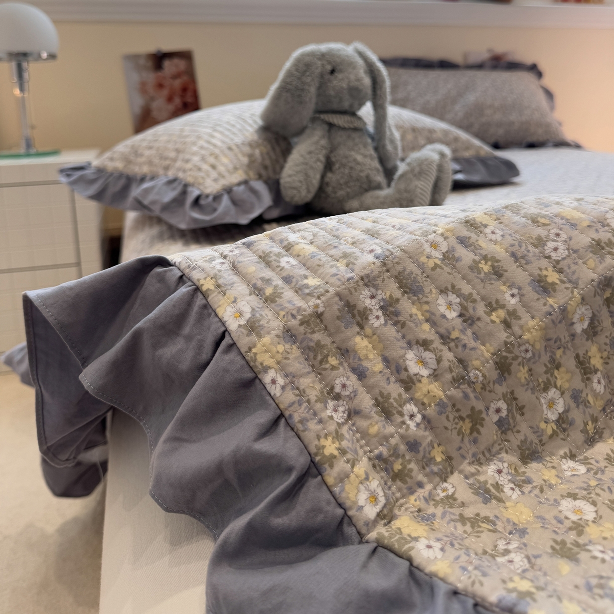 91家纺网 家纺一手货源 找家纺 一加一 2025新款软糯亲肤印花床盖三件套 秋日记忆