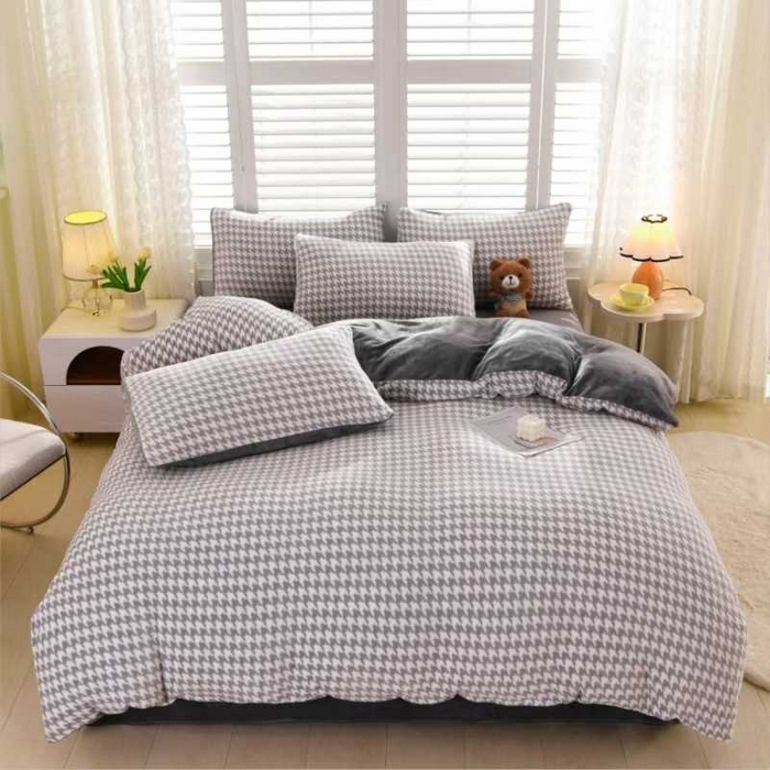 91家纺网 家纺一手货源 找家纺 （总）紫月轩家纺 2025新款A类牛奶绒小清新印花四件套