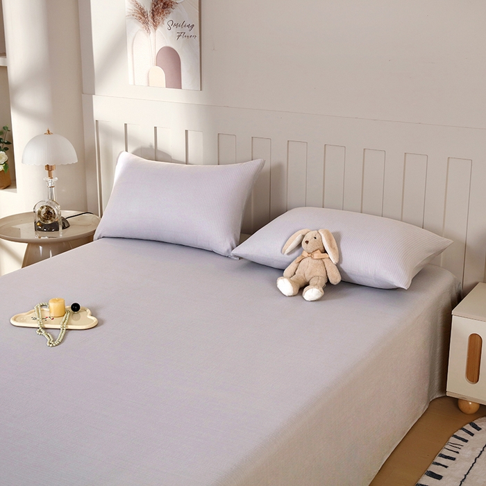 91家纺网 家纺一手货源 找家纺 一诺家居 2025新款A类云感棉双层纱纯色床单针织棉母婴级裸睡木棉床单三件套 量大可优惠 暮云灰