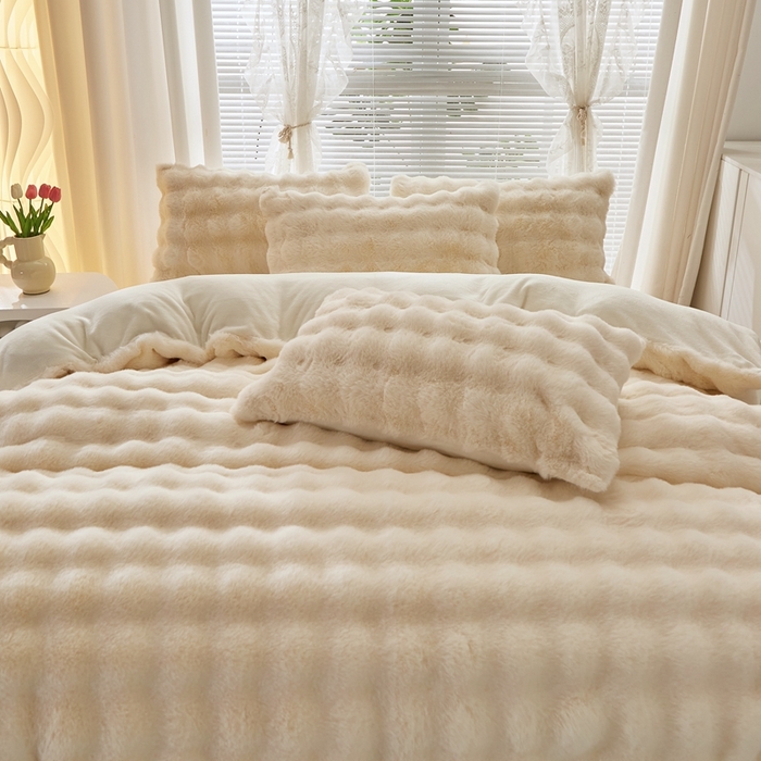 91家纺网 家纺一手货源 找家纺 （总）晚悠家纺 2025新款兔毛绒大泡泡牛奶绒七彩泡泡款四件套