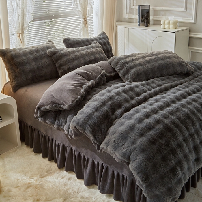 91家纺网 家纺一手货源 找家纺 晚悠家纺 2025新款兔毛绒大泡泡牛奶绒七彩泡泡款四件套 兔毛泡泡-深灰