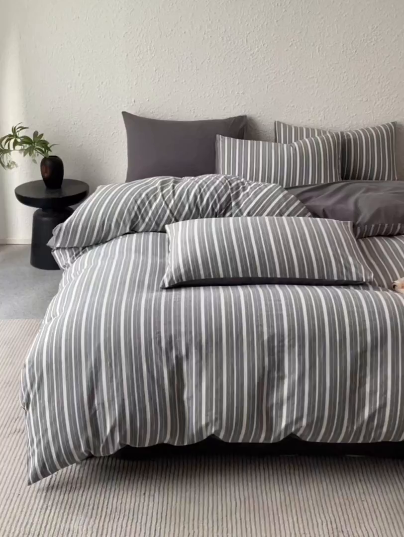 91家纺网 家纺一手货源 找家纺 曲之慕 2025新款亲肤舒适全棉纯棉色织水洗棉四件套 雅诗-灰