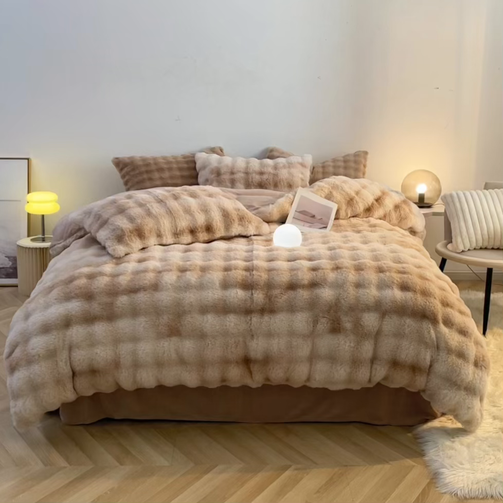 91家纺网 家纺一手货源 找家纺 晚悠家纺 2025新款兔毛绒大泡泡牛奶绒七彩泡泡款四件套 七彩咖