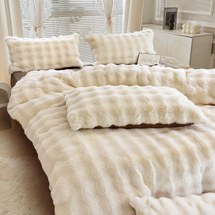 91家纺网 家纺一手货源 找家纺 晚悠家纺 2025新款兔毛绒大泡泡牛奶绒七彩泡泡款四件套 兔毛泡泡-白加咖