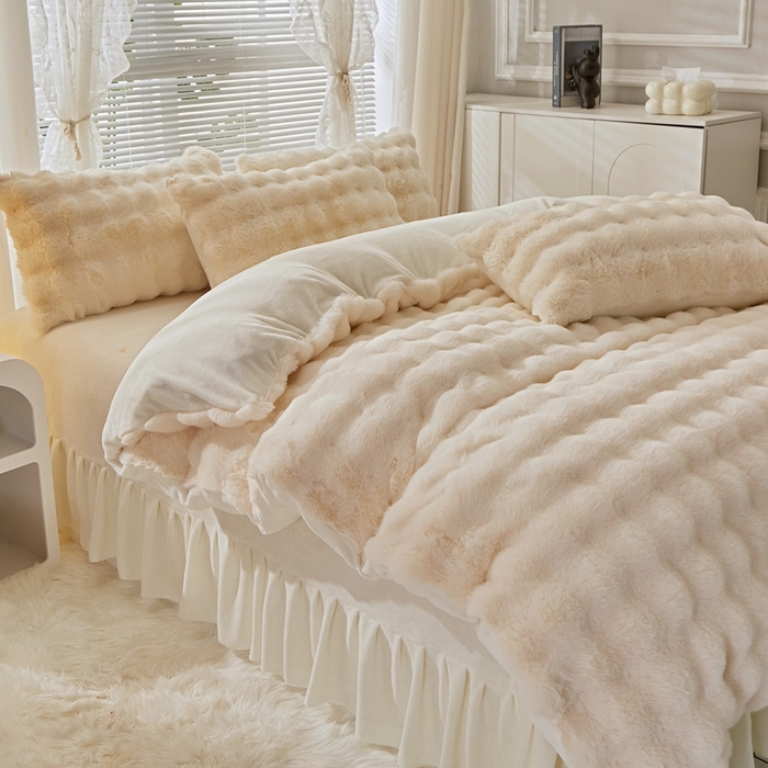 91家纺网 家纺一手货源 找家纺 晚悠家纺 2025新款兔毛绒大泡泡牛奶绒七彩泡泡款四件套 泡泡-奶白