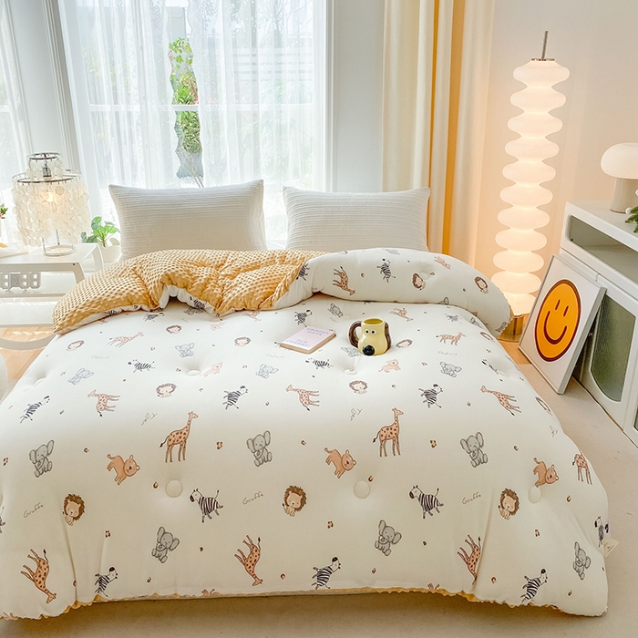 91家纺网 家纺一手货源 找家纺 天瑜家纺 2025新款针织棉豆豆绒大豆被冬被被子被芯 动物乐园