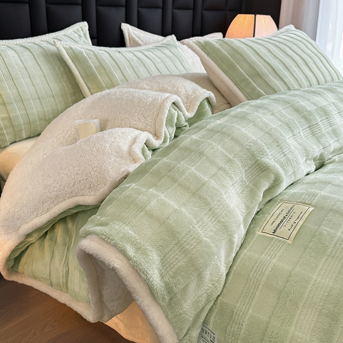 91家纺网 家纺一手货源 找家纺 宜派家纺 2025新款A类玉兔绒北极绒纯色四件套 玉兔绿【双面加绒】