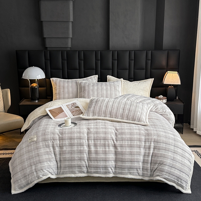 91家纺网 家纺一手货源 找家纺 宜派家纺 2025新款A类玉兔绒北极绒纯色四件套 玉兔灰【双面加绒】