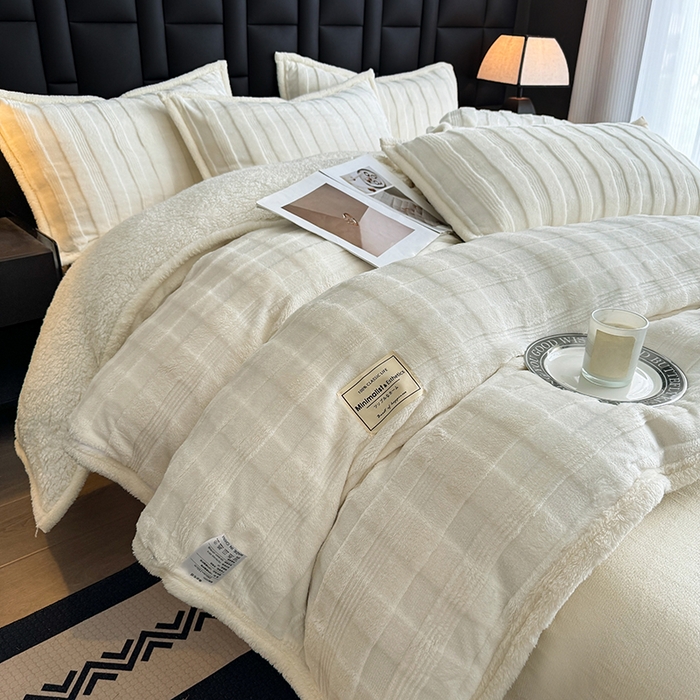 91家纺网 家纺一手货源 找家纺 宜派家纺 2025新款A类玉兔绒北极绒纯色四件套 玉兔白【双面加绒】