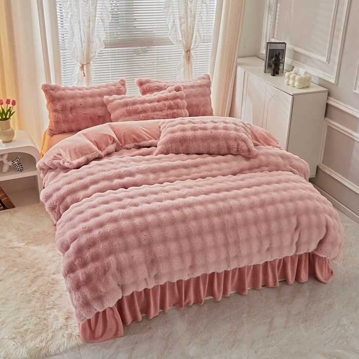 91家纺网 家纺一手货源 找家纺 晚悠家纺 2025新款兔毛绒大泡泡牛奶绒七彩泡泡款四件套 泡泡-粉