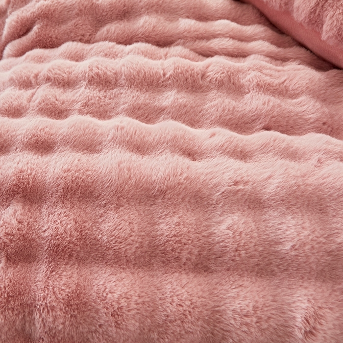 91家纺网 家纺一手货源 找家纺 晚悠家纺 2025新款兔毛绒大泡泡牛奶绒七彩泡泡款四件套 泡泡-粉