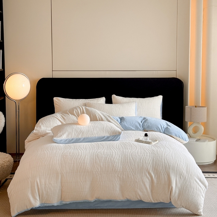 91家纺网 家纺一手货源 找家纺 酱子 2025新款AB版烂花牛奶绒四件套 烂花-米蓝