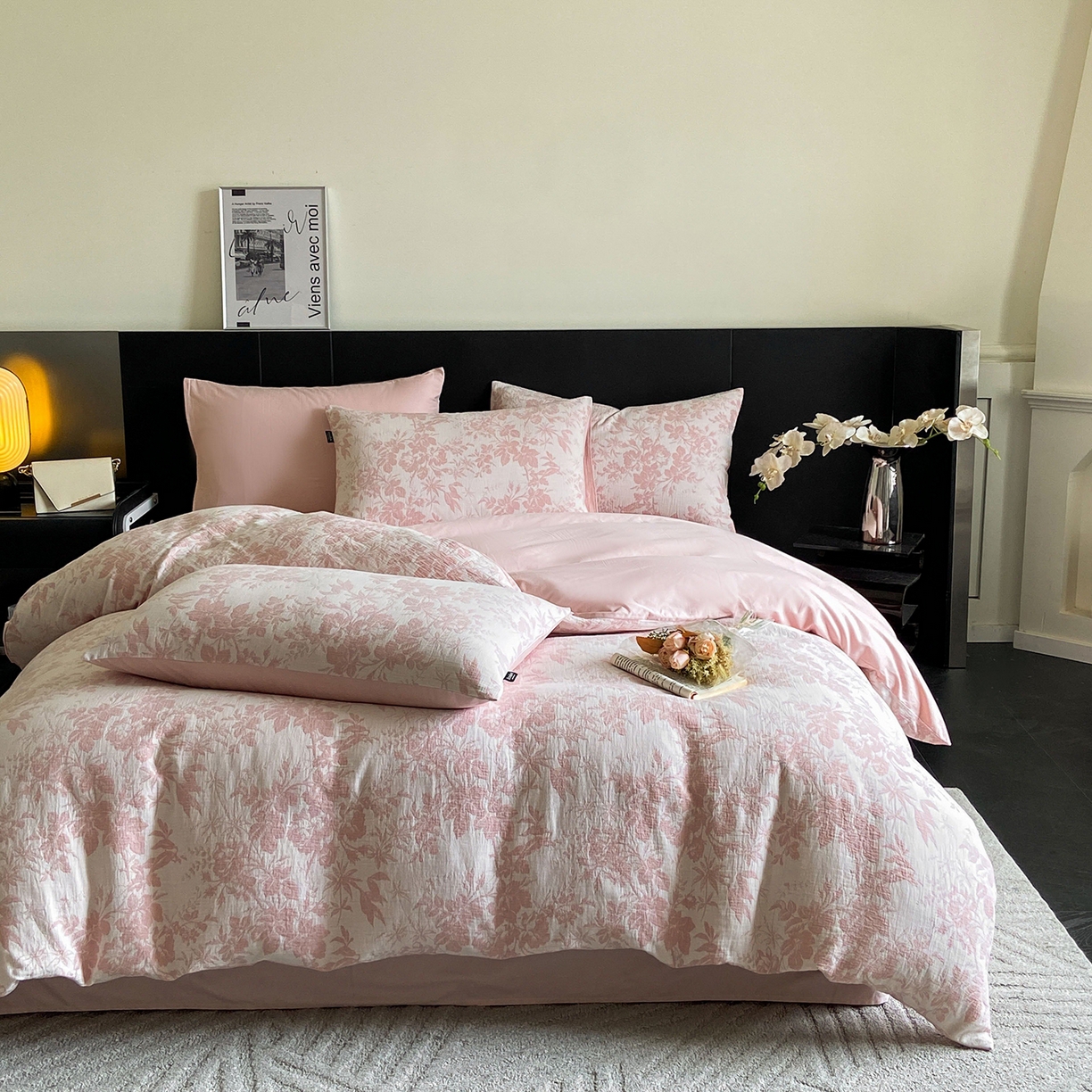 91家纺网 家纺一手货源 找家纺 宜代光年 2025新款60S水洗棉提花单品被套 繁花-粉