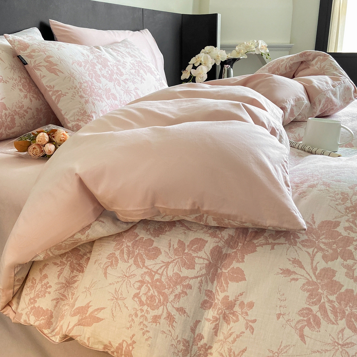 91家纺网 家纺一手货源 找家纺 宜代光年 2025新款60S水洗棉提花单品被套 繁花-粉