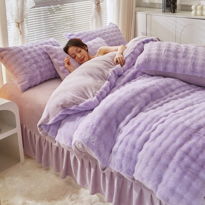 91家纺网 家纺一手货源 找家纺 晚悠家纺 2025新款兔毛绒大泡泡牛奶绒七彩泡泡款四件套 兔毛泡泡-紫